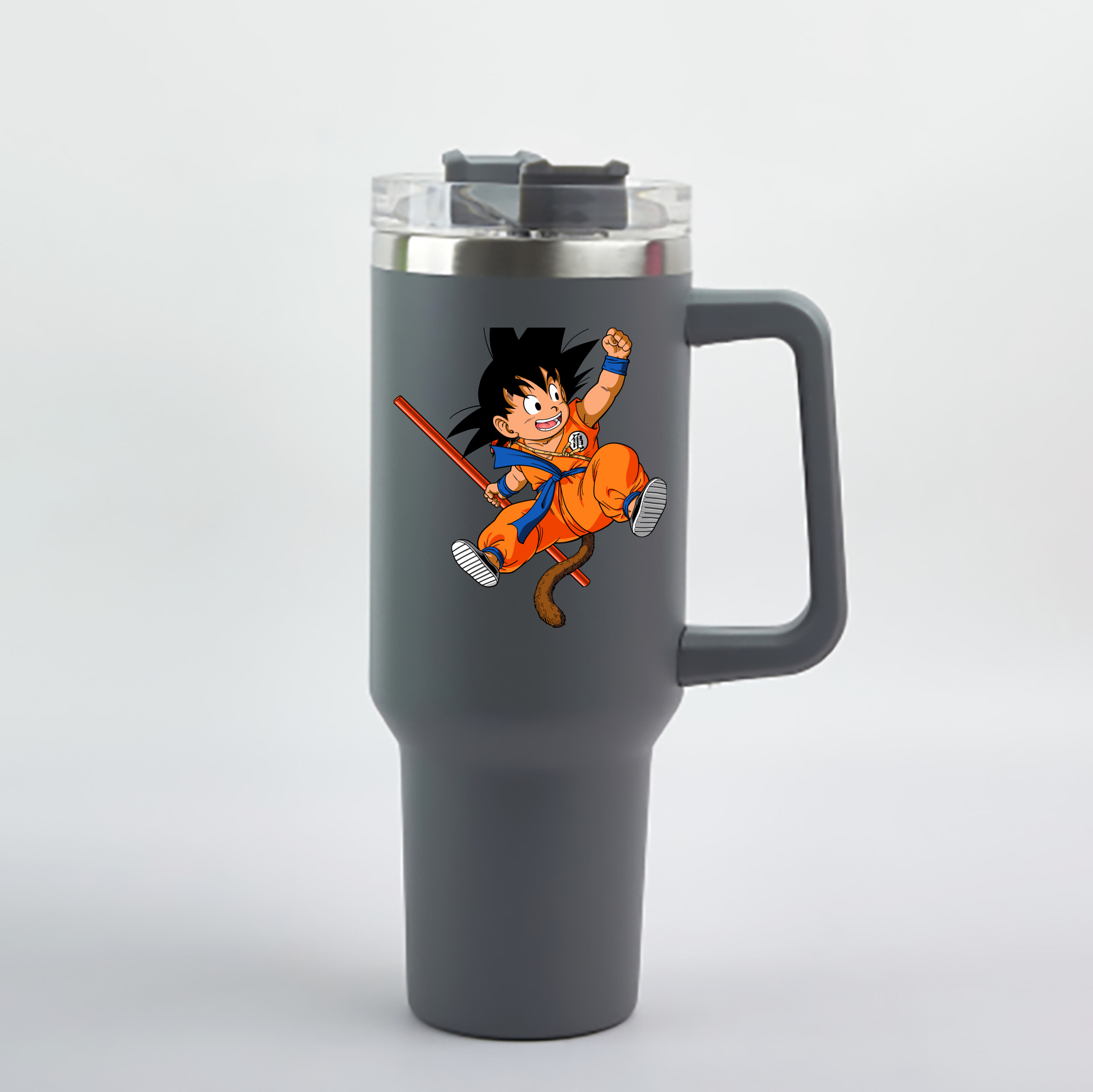 （画像用） ドラゴンボール 孫悟空（そん ごくう）Son Goku カカロット DRAGON BALL Kakarotto 1200mL車用タンブラー - クリスタルステッカー（プラスチックストロー付き）