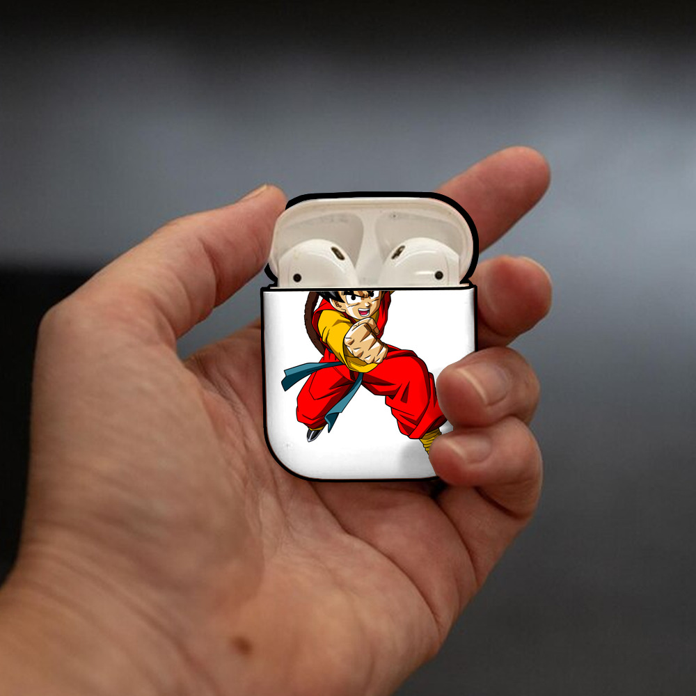 ドラゴンボール 孫悟空（そん ごくう）Son Goku カカロット DRAGON BALL Kakarotto AirPods 第2世代保護ケース ハードシェル ブラック 耐衝撃・防指紋・カラビナ付き