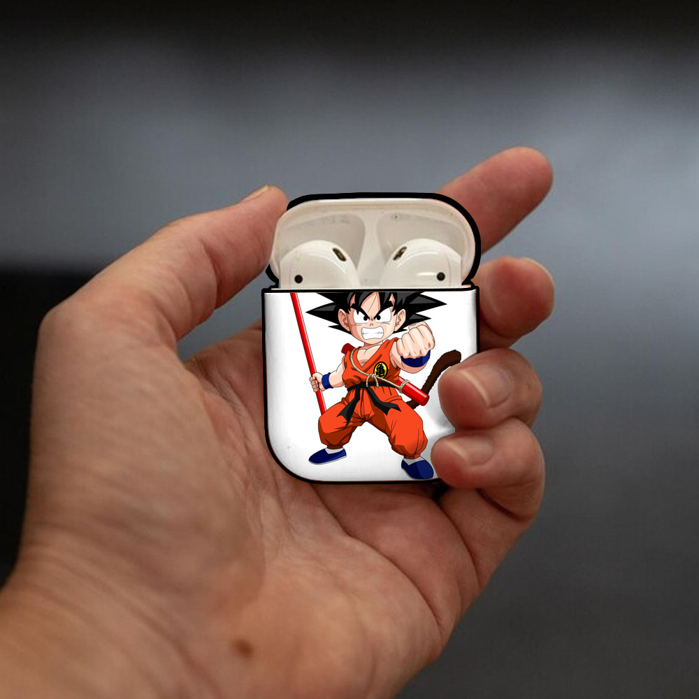 ドラゴンボール 孫悟空（そん ごくう）Son Goku カカロット DRAGON BALL Kakarotto AirPods 第2世代保護ケース ハードシェル ブラック 耐衝撃・防指紋・カラビナ付き
