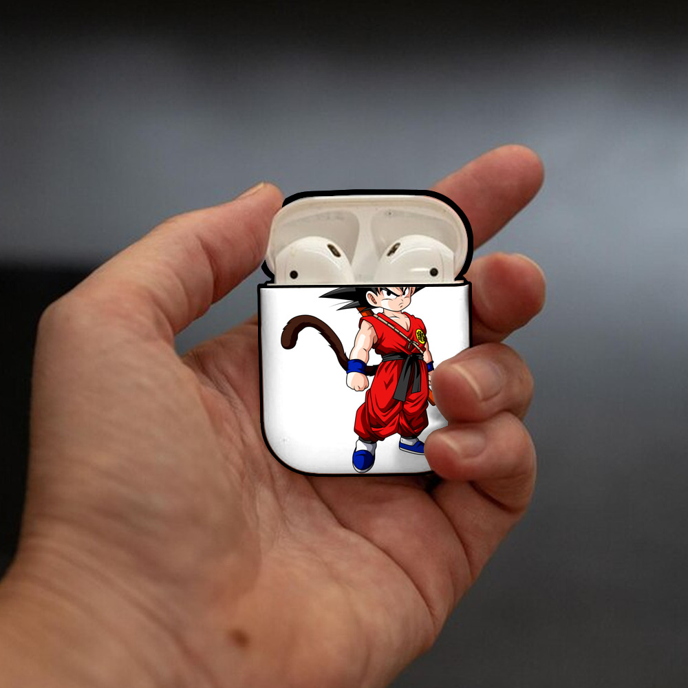 ドラゴンボール 孫悟空（そん ごくう）Son Goku カカロット DRAGON BALL Kakarotto AirPods 第2世代保護ケース ハードシェル ブラック 耐衝撃・防指紋・カラビナ付き