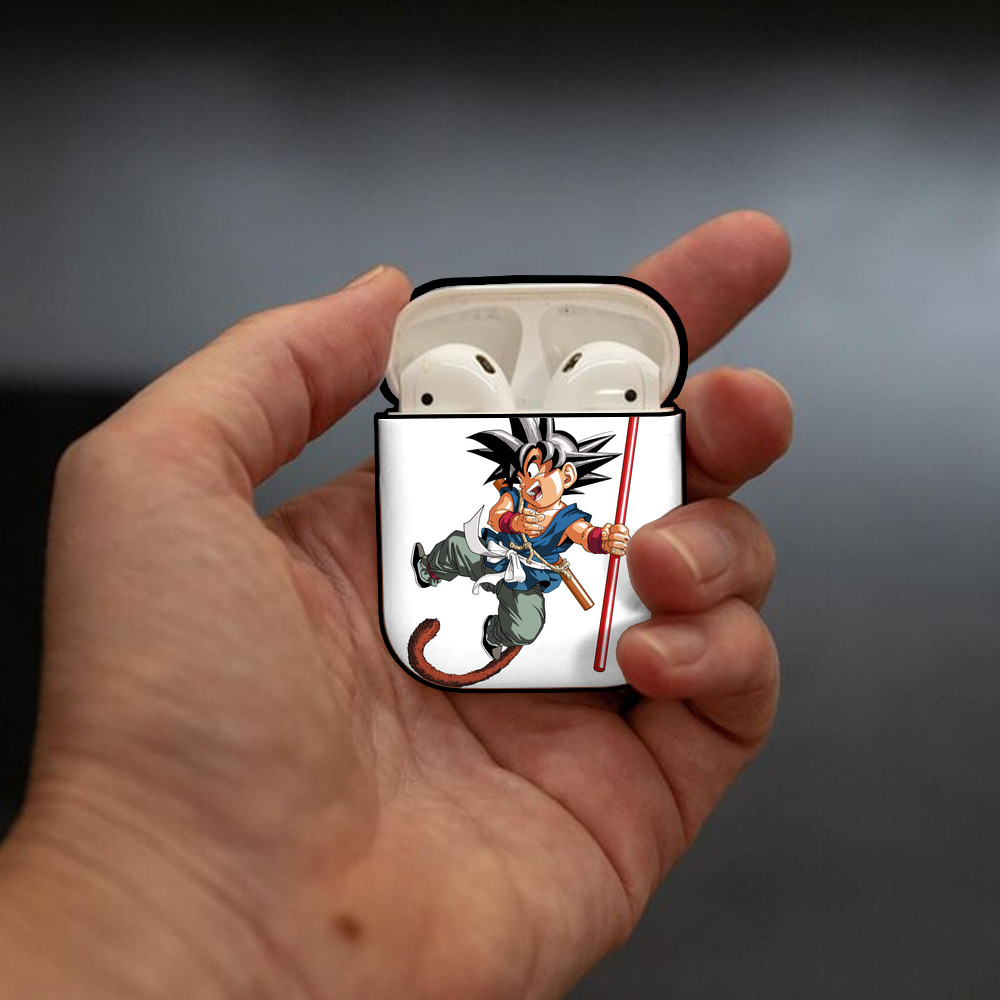 ドラゴンボール 孫悟空（そん ごくう）Son Goku カカロット DRAGON BALL Kakarotto AirPods 第2世代保護ケース ハードシェル ブラック 耐衝撃・防指紋・カラビナ付き