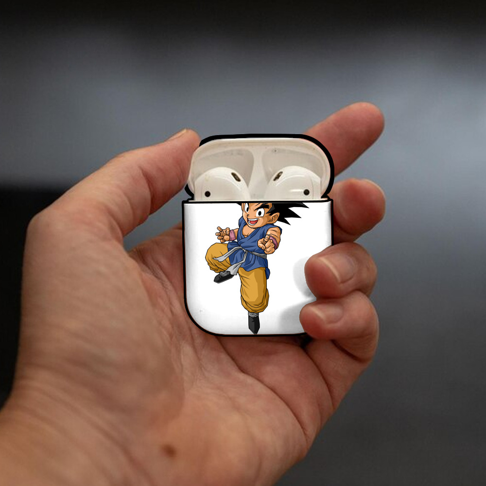 ドラゴンボール 孫悟空（そん ごくう）Son Goku カカロット DRAGON BALL Kakarotto AirPods 第2世代保護ケース ハードシェル ブラック 耐衝撃・防指紋・カラビナ付き