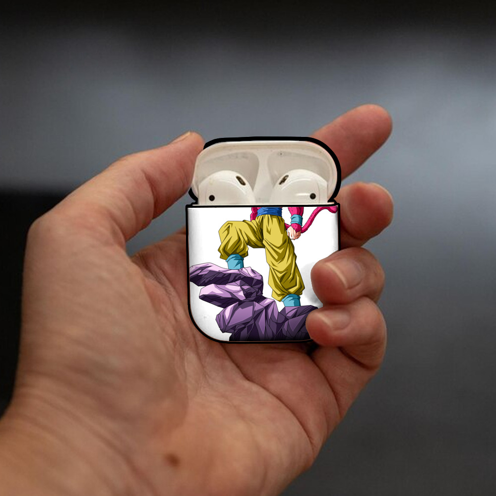 ドラゴンボール 孫悟空（そん ごくう）Son Goku カカロット DRAGON BALL Kakarotto AirPods 第2世代保護ケース ハードシェル ブラック 耐衝撃・防指紋・カラビナ付き