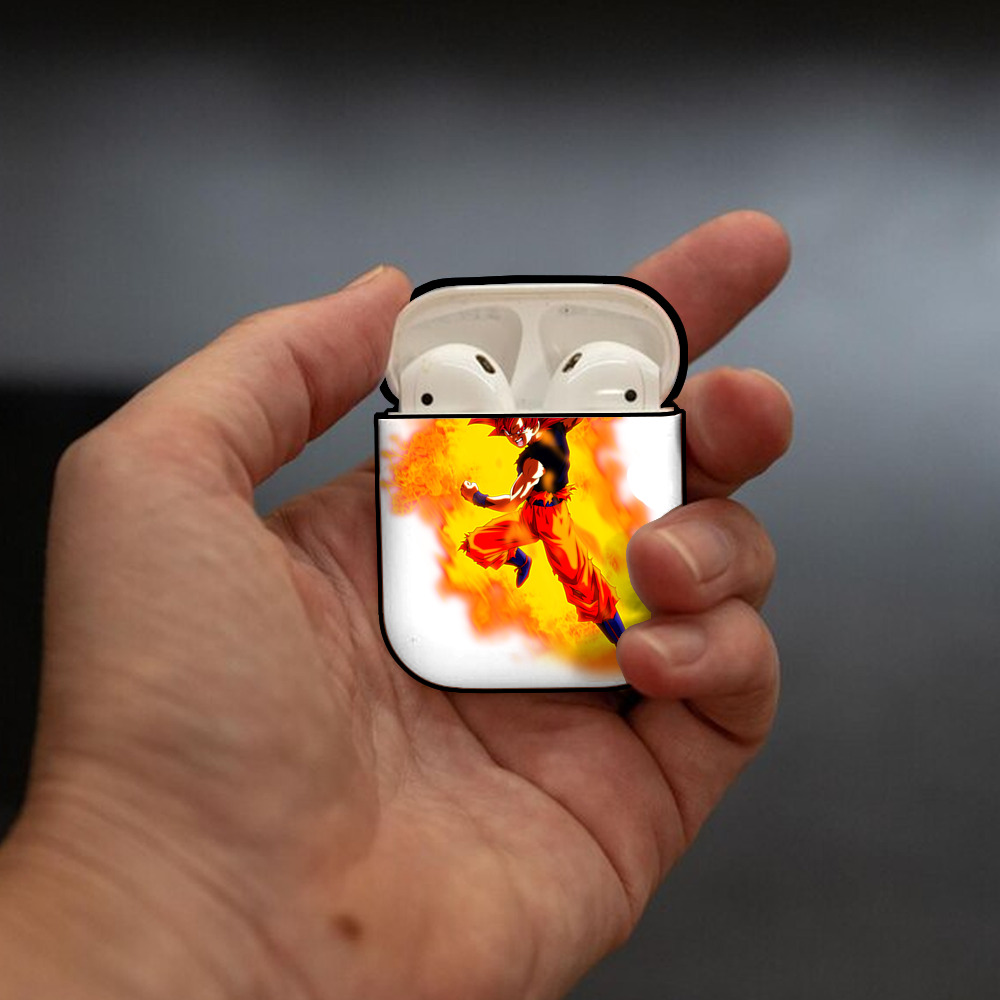 ドラゴンボール 孫悟空（そん ごくう）Son Goku カカロット DRAGON BALL Kakarotto AirPods 第2世代保護ケース ハードシェル ブラック 耐衝撃・防指紋・カラビナ付き