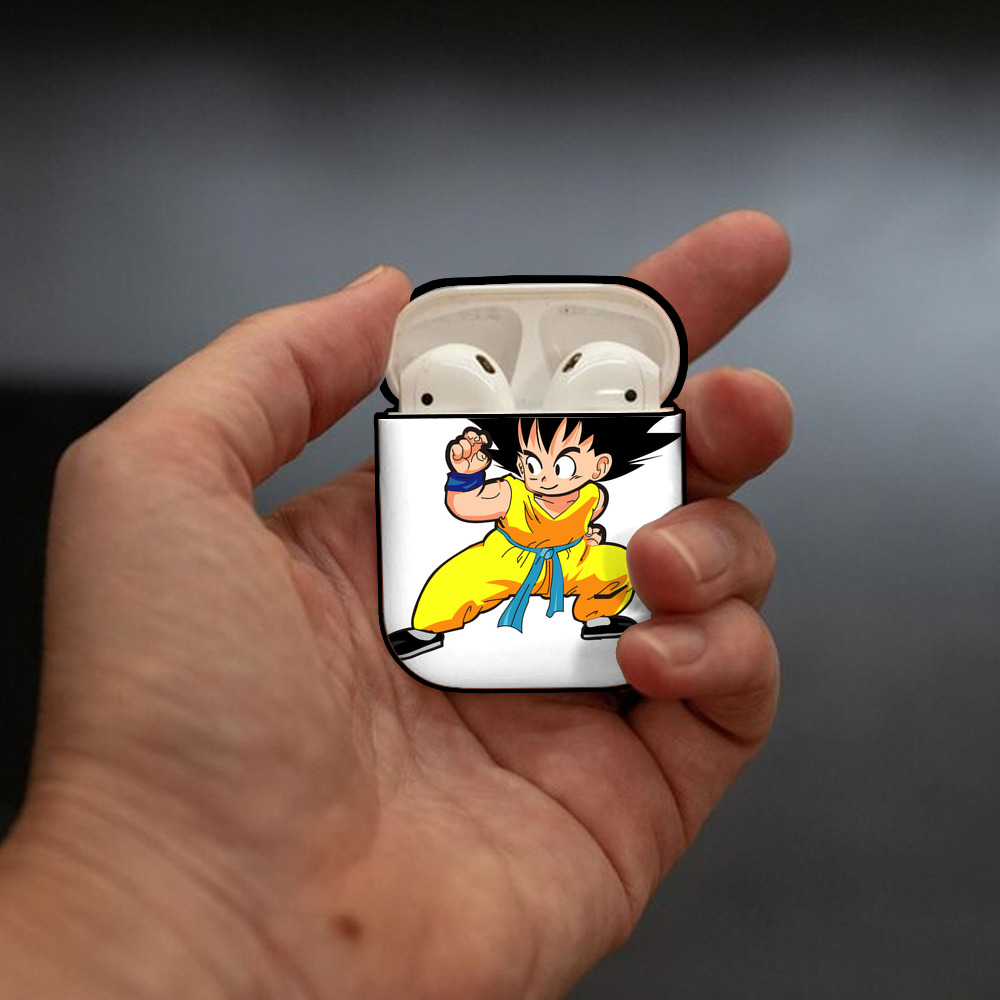 ドラゴンボール 孫悟空（そん ごくう）Son Goku カカロット DRAGON BALL Kakarotto AirPods 第2世代保護ケース ハードシェル ブラック 耐衝撃・防指紋・カラビナ付き