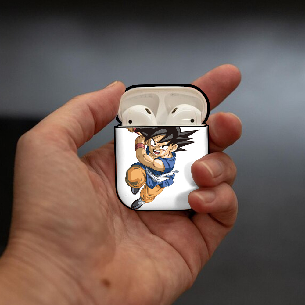 ドラゴンボール 孫悟空（そん ごくう）Son Goku カカロット DRAGON BALL Kakarotto AirPods 第2世代保護ケース ハードシェル ブラック 耐衝撃・防指紋・カラビナ付き