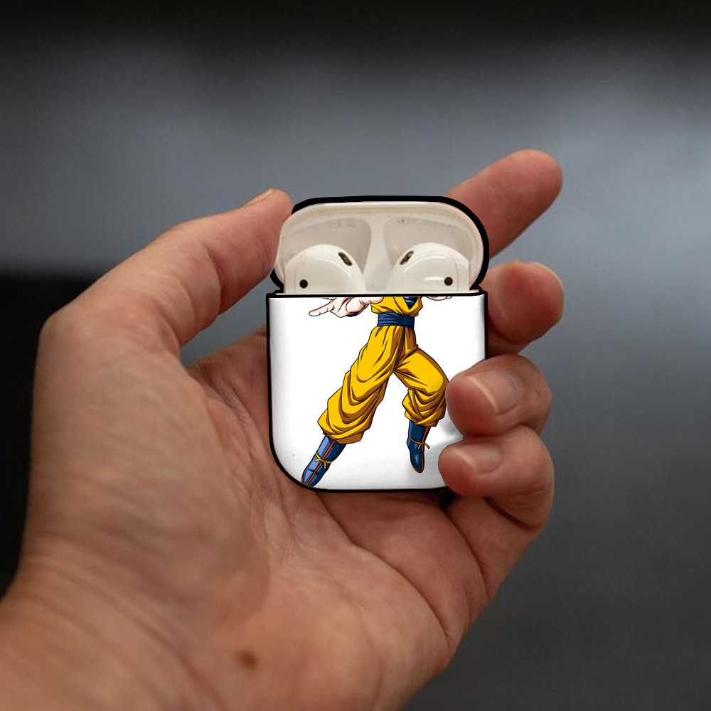 ドラゴンボール 孫悟空（そん ごくう）Son Goku カカロット DRAGON BALL Kakarotto AirPods 第2世代保護ケース ハードシェル ブラック 耐衝撃・防指紋・カラビナ付き