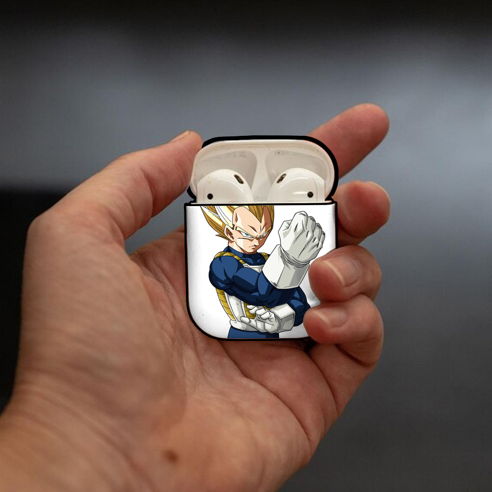 ドラゴンボール ベジータ四世（Bejīta Yonsei）DRAGON BALL Vegeta IV AirPods 第2世代保護ケース ハードシェル ブラック 耐衝撃・防指紋・カラビナ付き