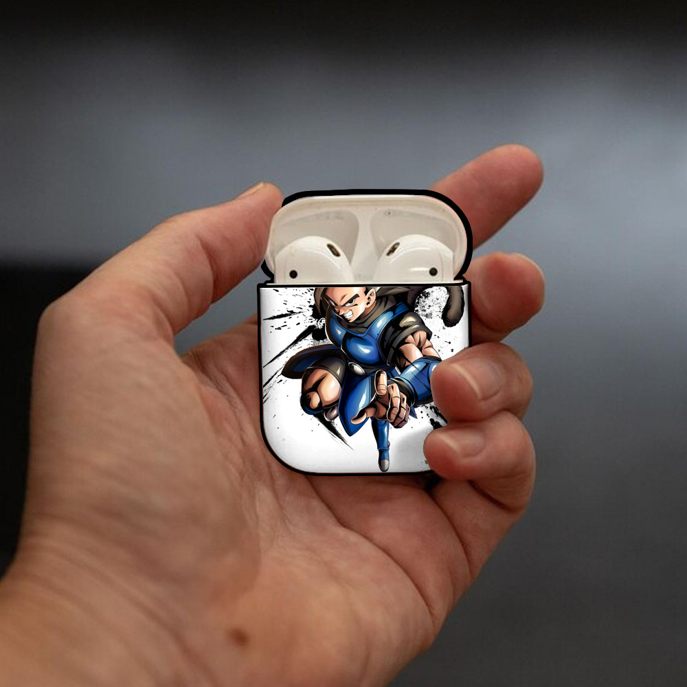 ドラゴンボール ベジータ四世（Bejīta Yonsei）DRAGON BALL Vegeta IV AirPods 第2世代保護ケース ハードシェル ブラック 耐衝撃・防指紋・カラビナ付き