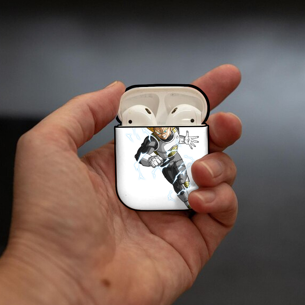 ドラゴンボール ベジータ四世（Bejīta Yonsei）DRAGON BALL Vegeta IV AirPods 第2世代保護ケース ハードシェル ブラック 耐衝撃・防指紋・カラビナ付き