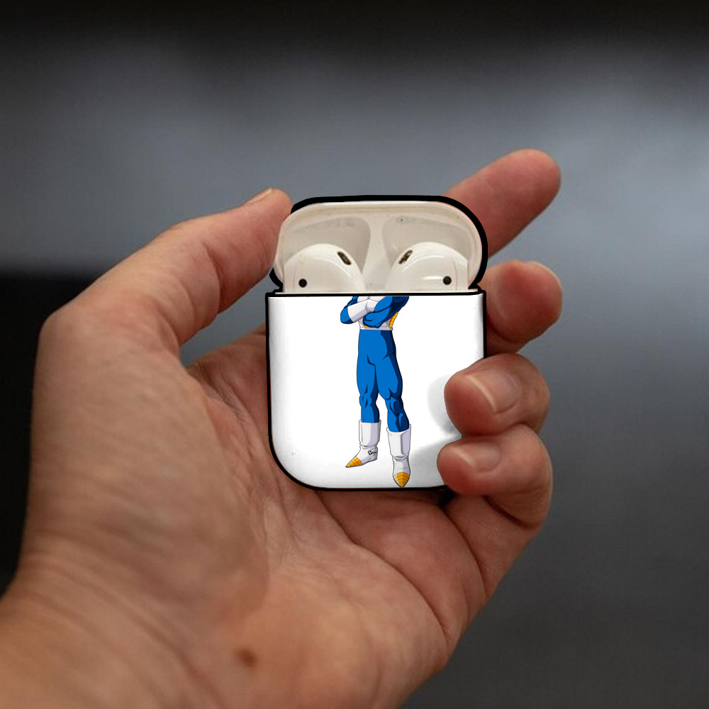 ドラゴンボール ベジータ四世（Bejīta Yonsei）DRAGON BALL Vegeta IV AirPods 第2世代保護ケース ハードシェル ブラック 耐衝撃・防指紋・カラビナ付き