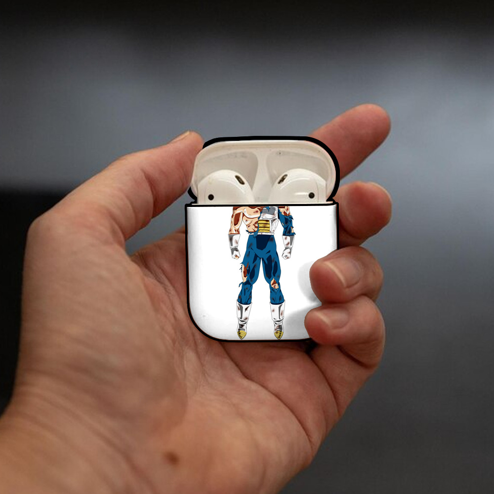 ドラゴンボール ベジータ四世（Bejīta Yonsei）DRAGON BALL Vegeta IV AirPods 第2世代保護ケース ハードシェル ブラック 耐衝撃・防指紋・カラビナ付き