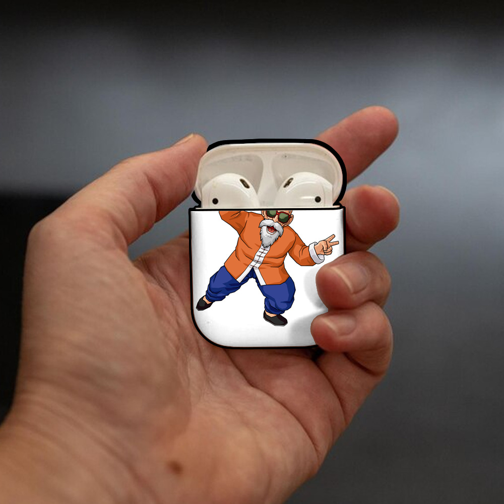 ドラゴンボール 亀仙人（かめせんにん） DRAGON BALL Master Roshi Kame Sennin AirPods 第2世代保護ケース ハードシェル ブラック 耐衝撃・防指紋・カラビナ付き