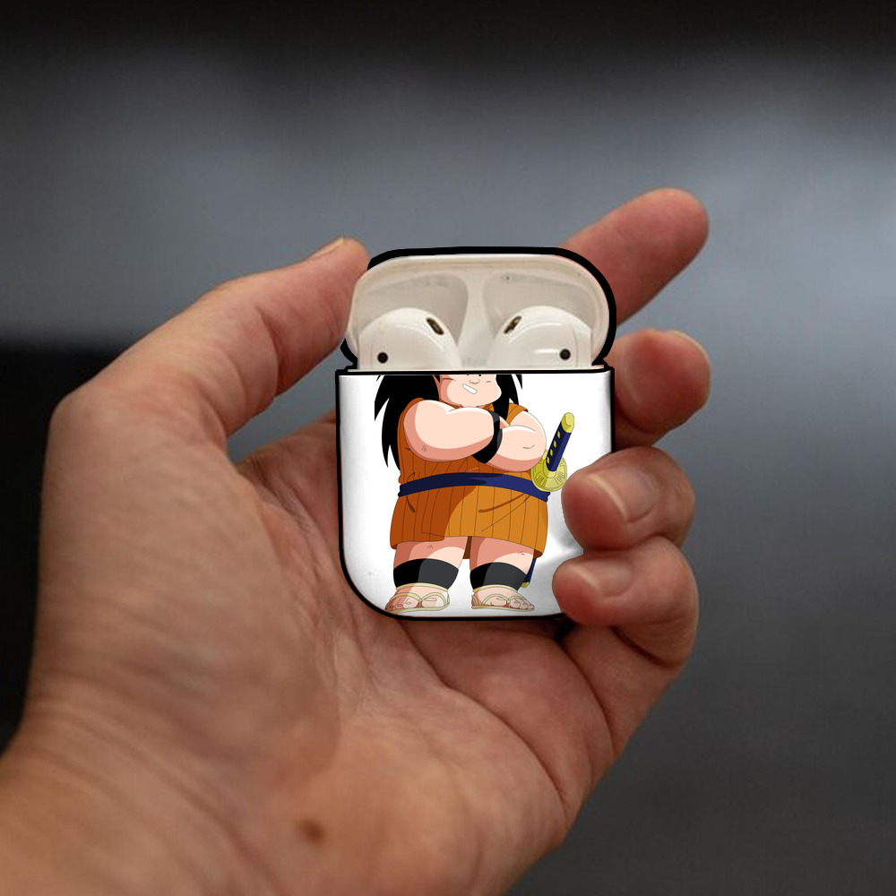 ドラゴンボール やじろべえ DRAGON BALL Yajirobe AirPods 第2世代保護ケース ハードシェル ブラック 耐衝撃・防指紋・カラビナ付き